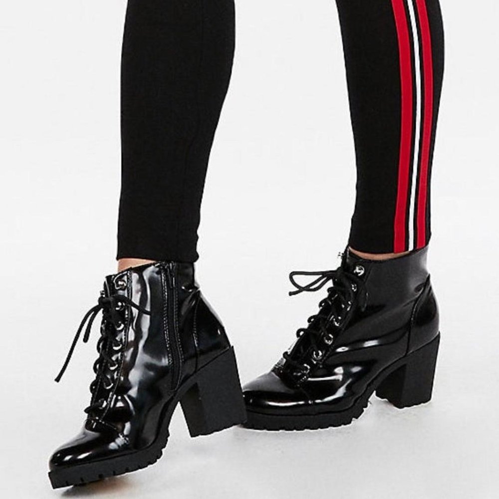 Express black lace up ankle boots w/ 3” heel size 7